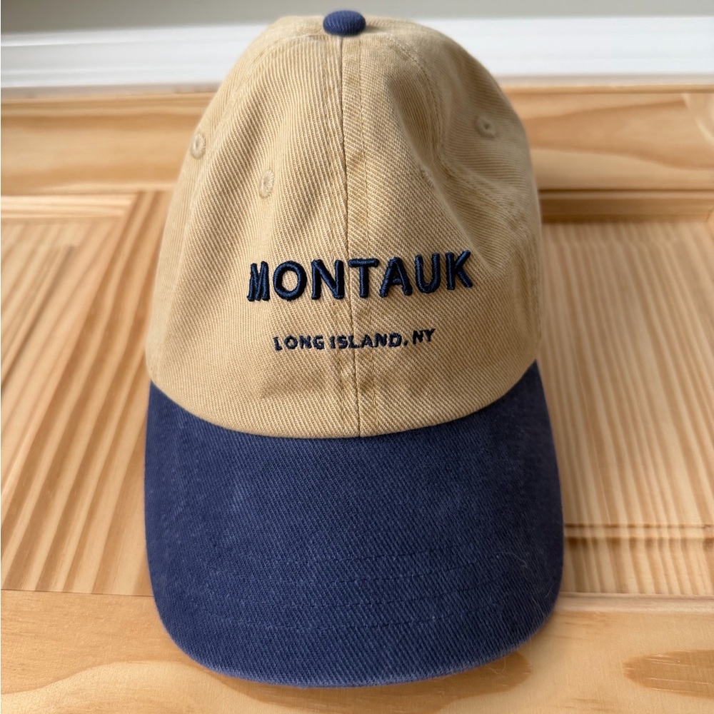 Montauk Long Island NY Tan and Blue Cap